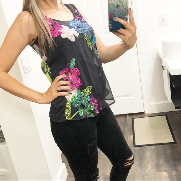 Candie's Tops - Candies see through top size Small